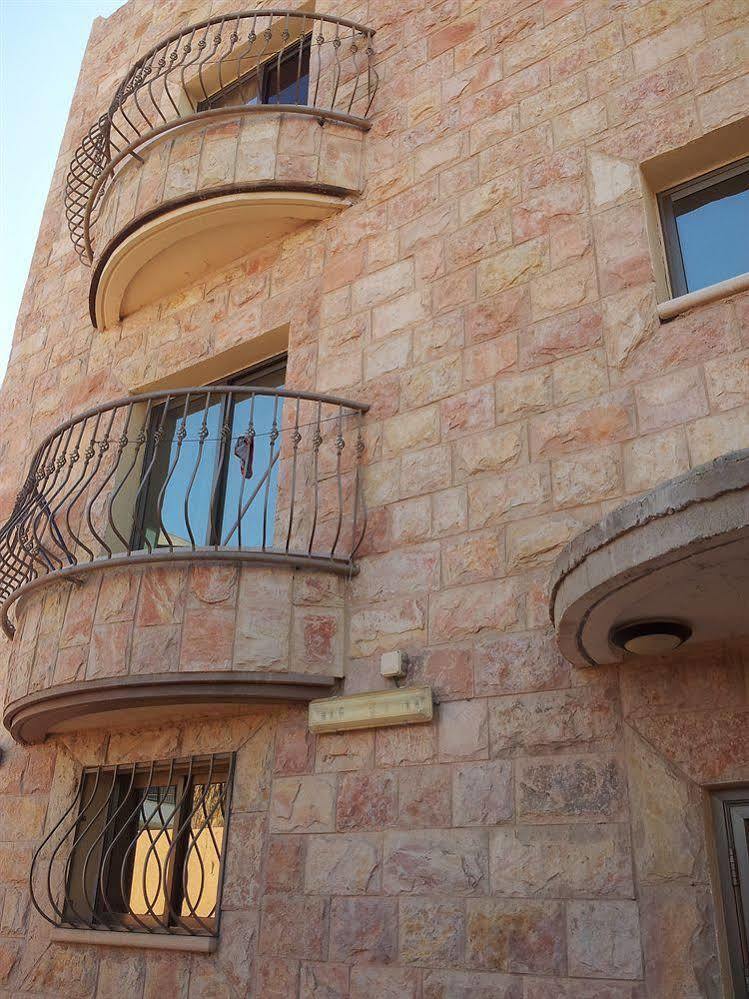 Faulty Towers Hotel Eilat Ngoại thất bức ảnh